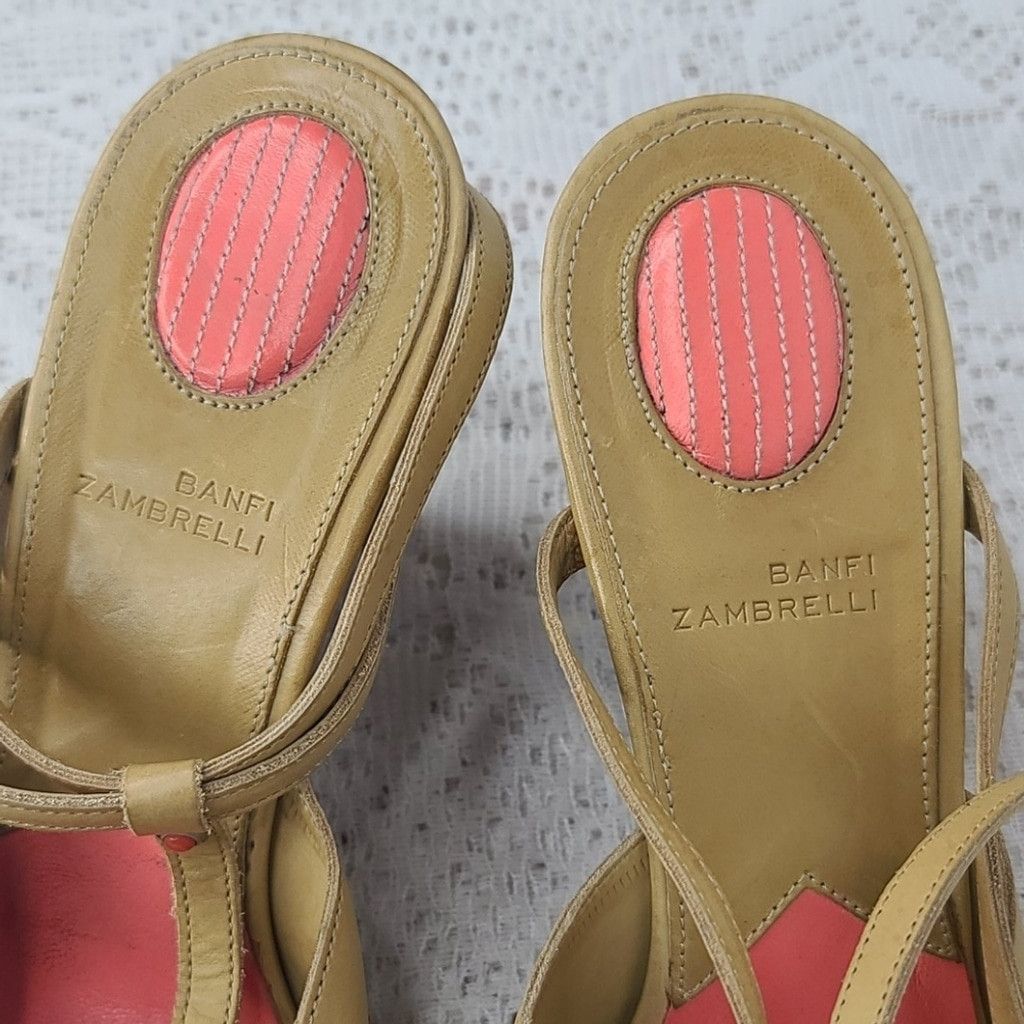 The Unbranded Brand Banfi Zambrelli strappy leather heeled wedges sz 7 Size US 7 / IT 37 - 3 Thumbnail