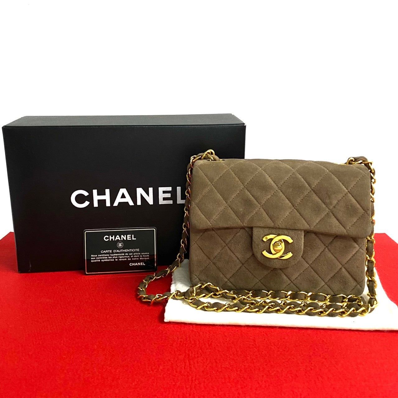 Chanel Chanel Shoulder Bag Neutrals Suede / Nubuck Size ONE SIZE - 1 Thumbnail