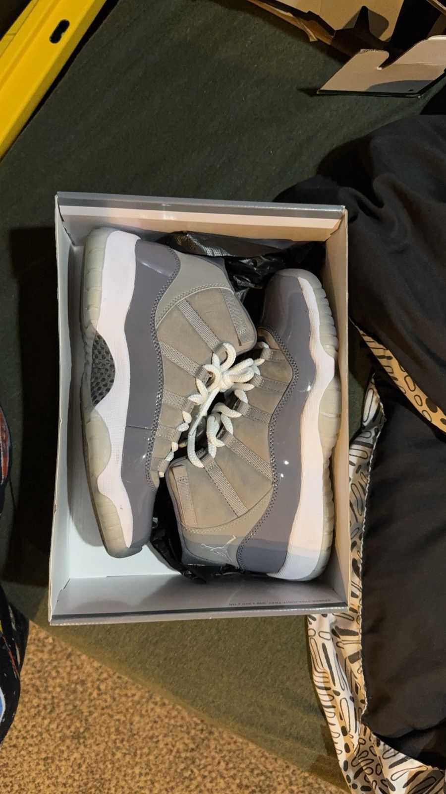 Jordan Brand GS cool grey 11’s Size US 7 / EU 40 - 8 Thumbnail