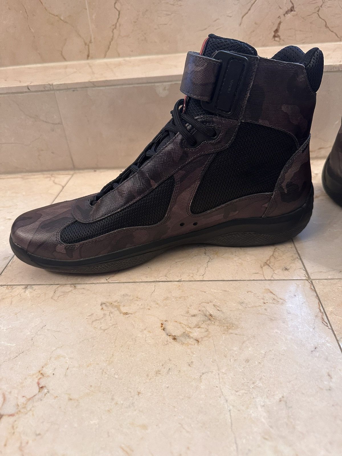 Prada Rare Prada America's Cup Saffiano Camo 10.5 UK (US11.5-12) Size US 11.5 / EU 44-45 - 4 Thumbnail