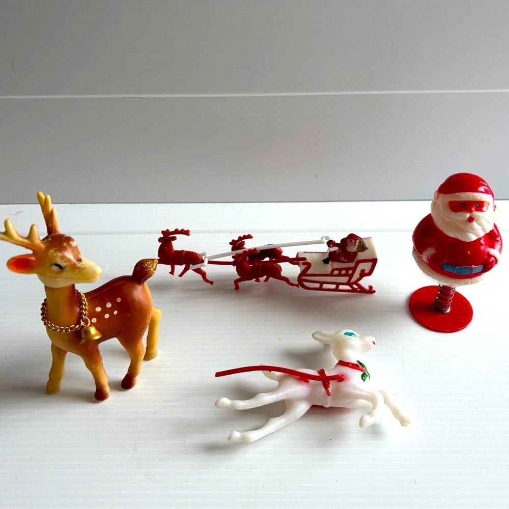 Designer 4 Vintage Plastic Christmas Decorations, pop up Santa,etc Size ONE SIZE - 1 Thumbnail