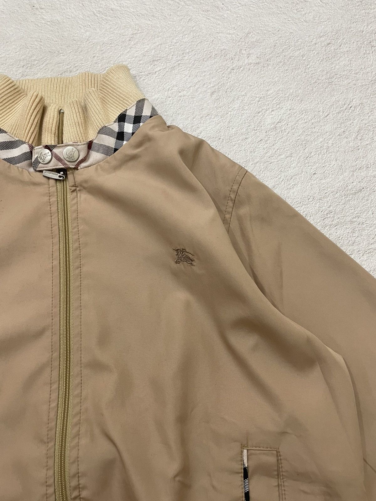 Japanese Brand Vintage Burberry Nova Check Lined Bomber Jacket Beige Y2K Size US L / EU 52-54 / 3 - 4 Thumbnail