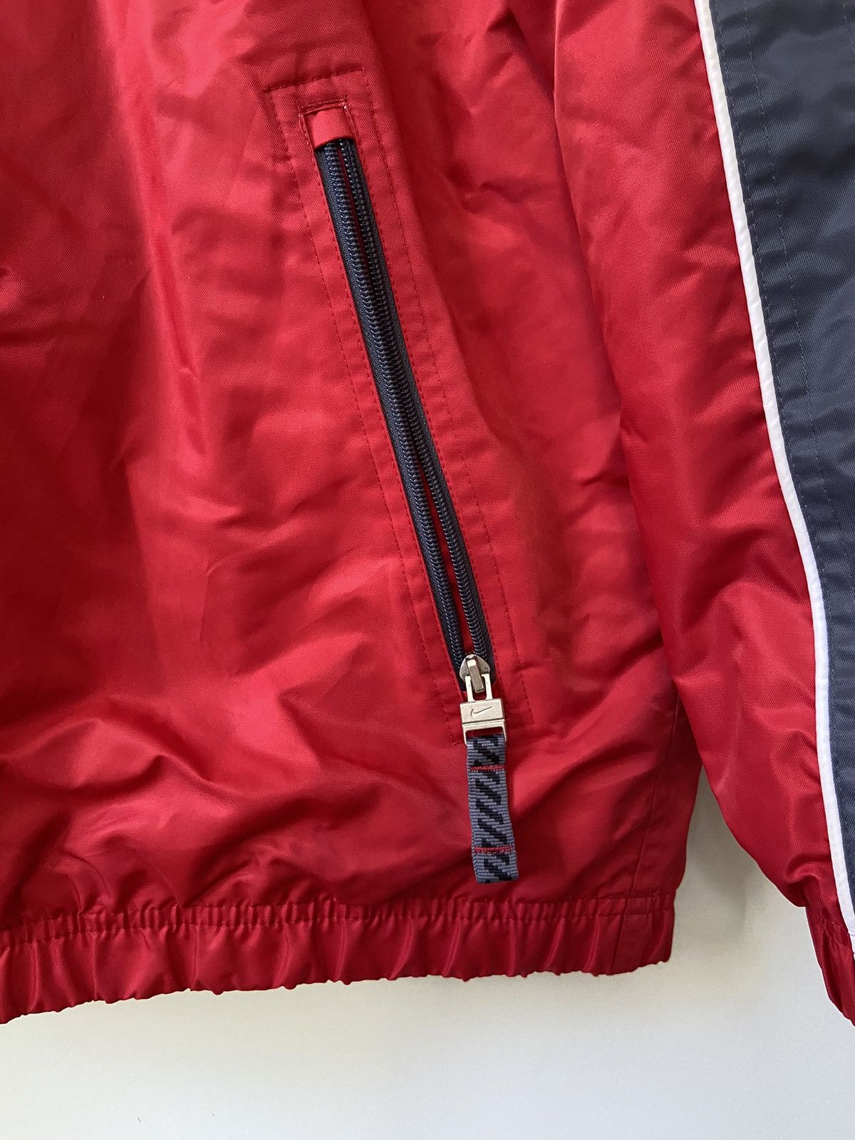 Nike × Vintage 2000s Nike Big Swoosh Stripe Heavy Jacket Size US L / EU 52-54 / 3 - 7 Thumbnail