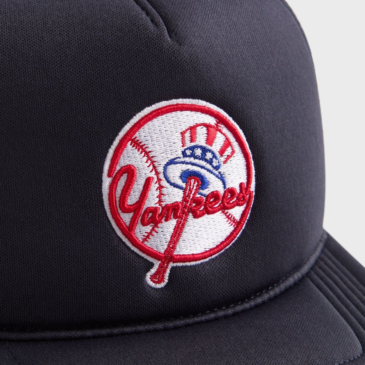 Kith × New York Yankees Kith & '47 for the New York Yankees Brand Hitch FM Trucker Size ONE SIZE - 4 Thumbnail