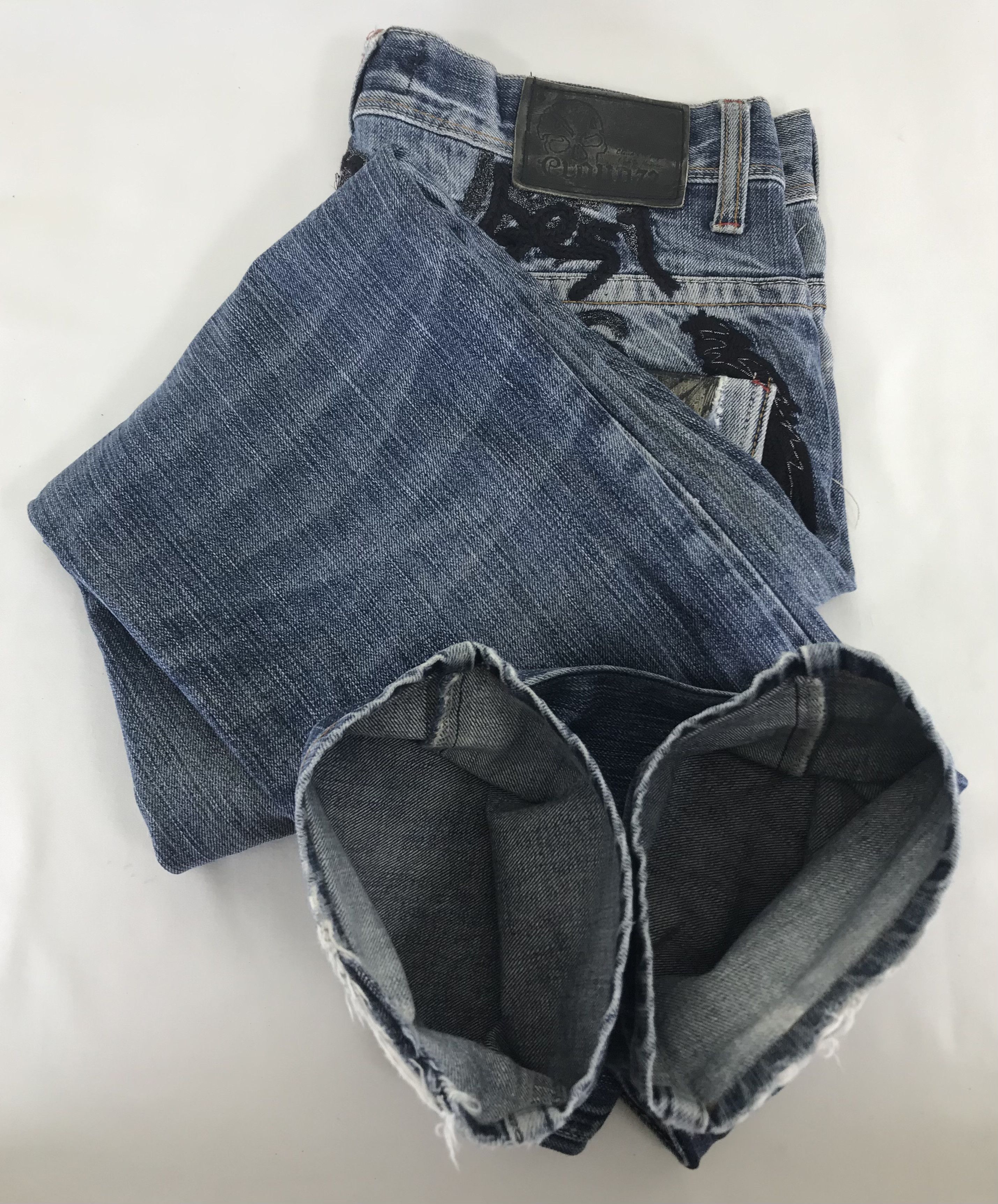 Beauty Beast Vintage Japanese Cloud 72 Black Cross Embroidered Jeans Size US 34 / EU 50 - 15 Thumbnail
