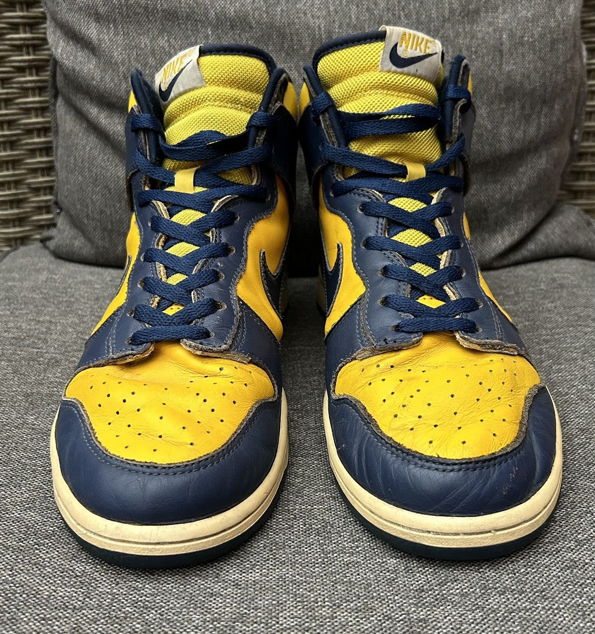 Nike × Vintage Vintage 2003 Nike Dunk High Michigan Size US 10 / EU 43 - 3 Thumbnail