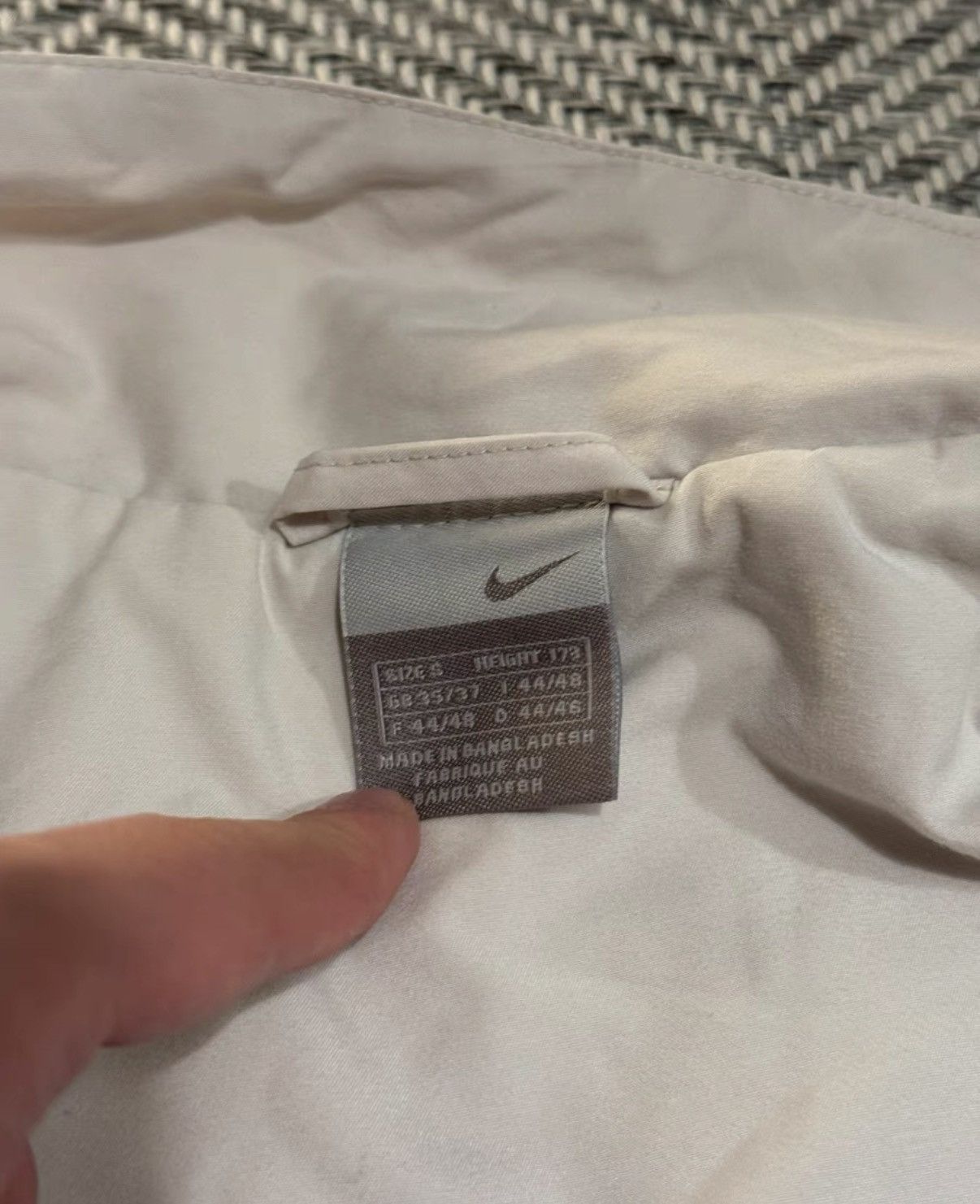 Nike Nike Vintage 00s Nylon Track Jacket K24 Size US M / EU 48-50 / 2 - 5 Thumbnail