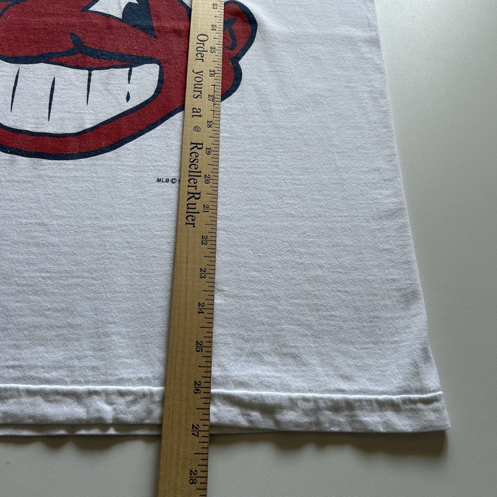 Fruit Of The Loom Vintage Cleveland Indians T Shirt Medium 90s MLB Logo Art Size US M / EU 48-50 / 2 - 6 Thumbnail