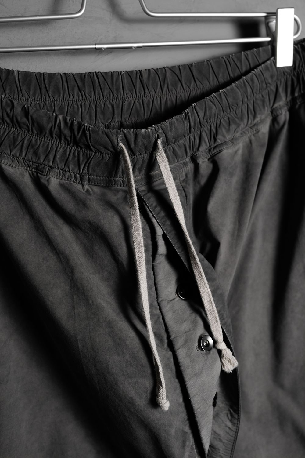 Rick Owens Drkshdw Rick Owens DRKSHDW Pods Shorts Size US 34 / EU 50 - 2 Thumbnail