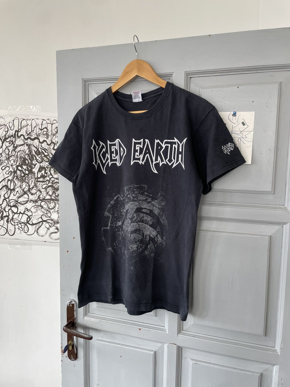 Band Tees Vintage 00’s Iced Earth Rock t-shirt Metal size M Size US M / EU 48-50 / 2 - 1 Thumbnail