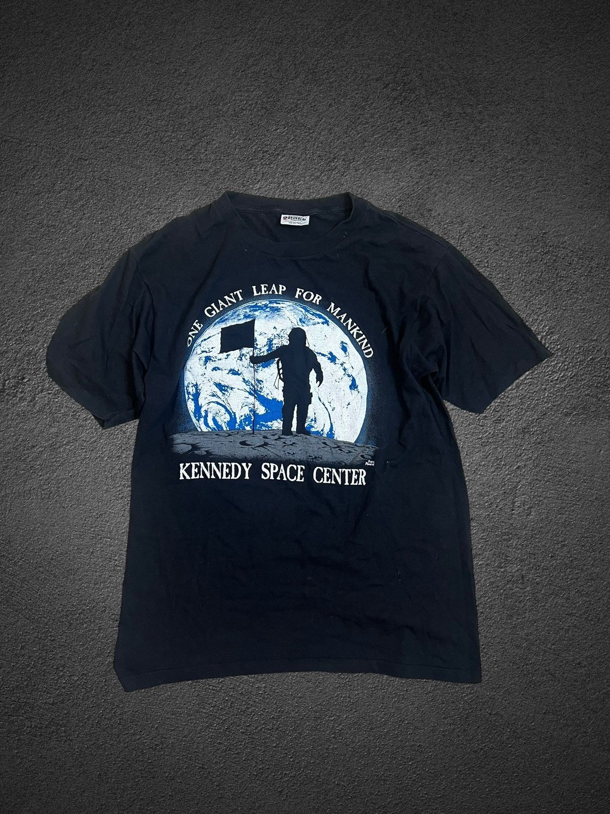Vintage Kennedy Space Center Vintage Tee - Size Large Size US L / EU 52-54 / 3 - 1 Thumbnail
