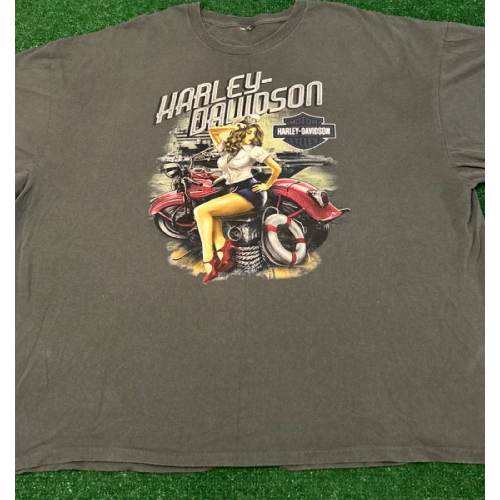 Harley Davidson VINTAGE Harley-Davidson T-Shirt Mens 3XL Gray Short Sleeve 90s Y2K Biker Grunge Hip Hop Motorcycle Punk Sailor Sexy Girl VTG Size US XXL / EU 58 / 5 - 4 Thumbnail