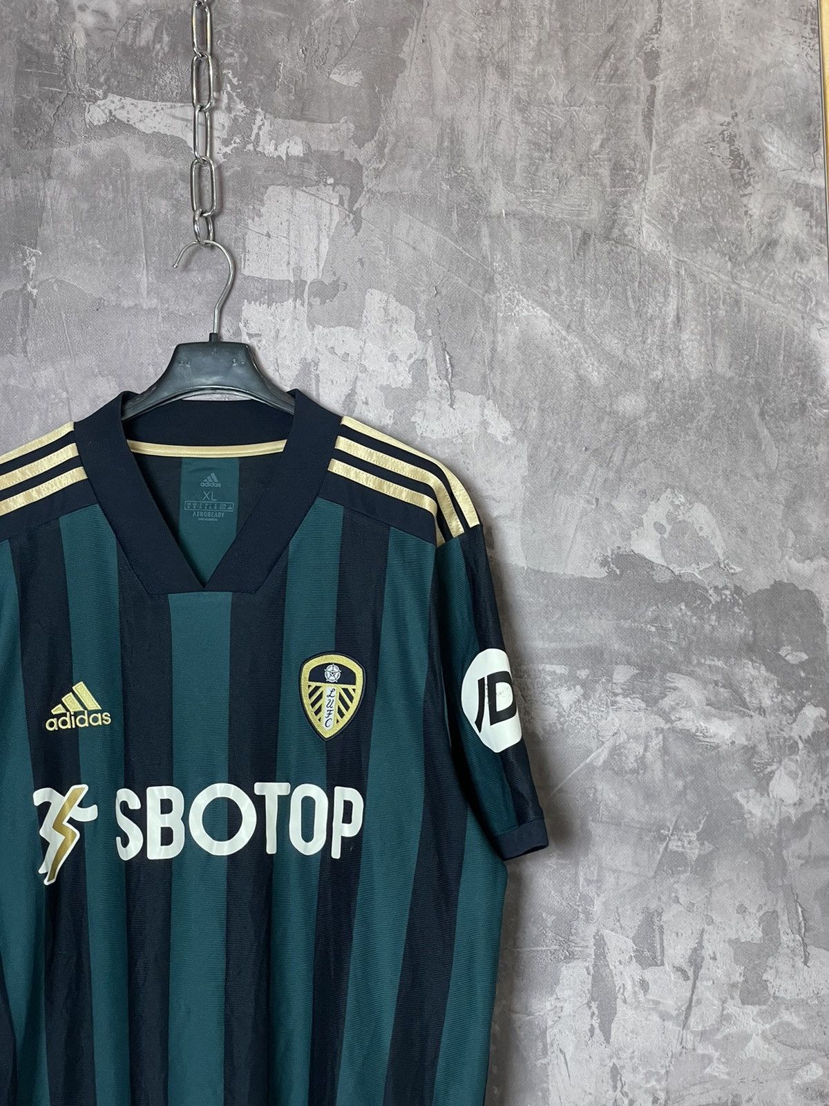 Adidas LEEDS UNITED 2020 2021 AWAY FOOTBALL SOCCER JERSEY ADIDAS Size US XL / EU 56 / 4 - 2 Thumbnail