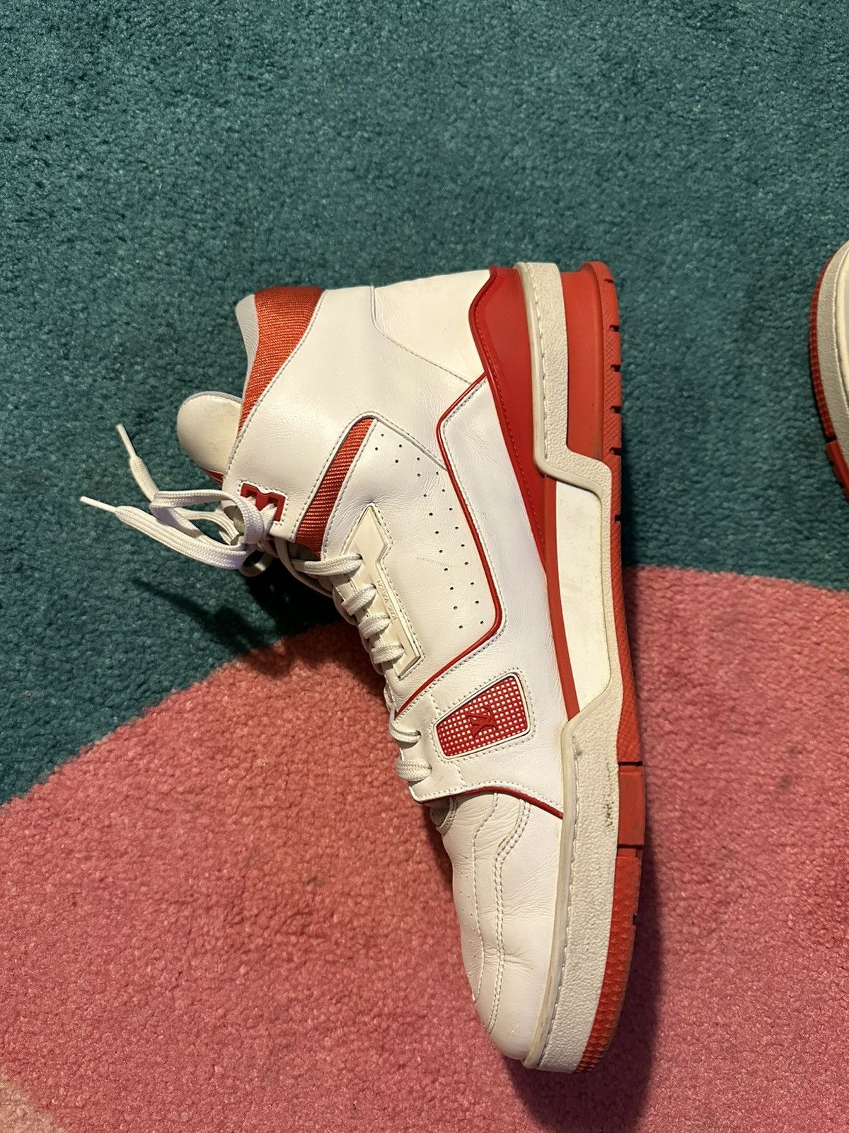 Louis Vuitton Louis Vuitton LV Trainer Mid White Red Size US 11 / EU 44 - 6 Thumbnail