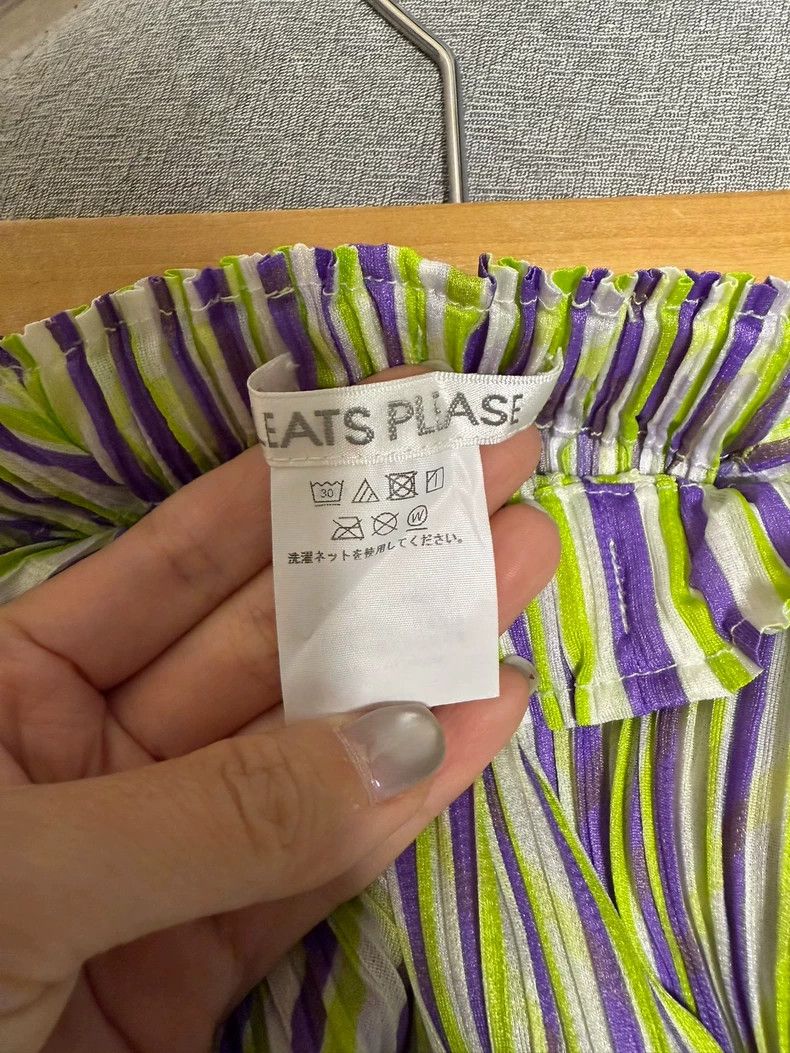 Issey Miyake Issey Miyake size:4 Yellow-purple pleated pants Size 42" / US 20 - 2 Thumbnail