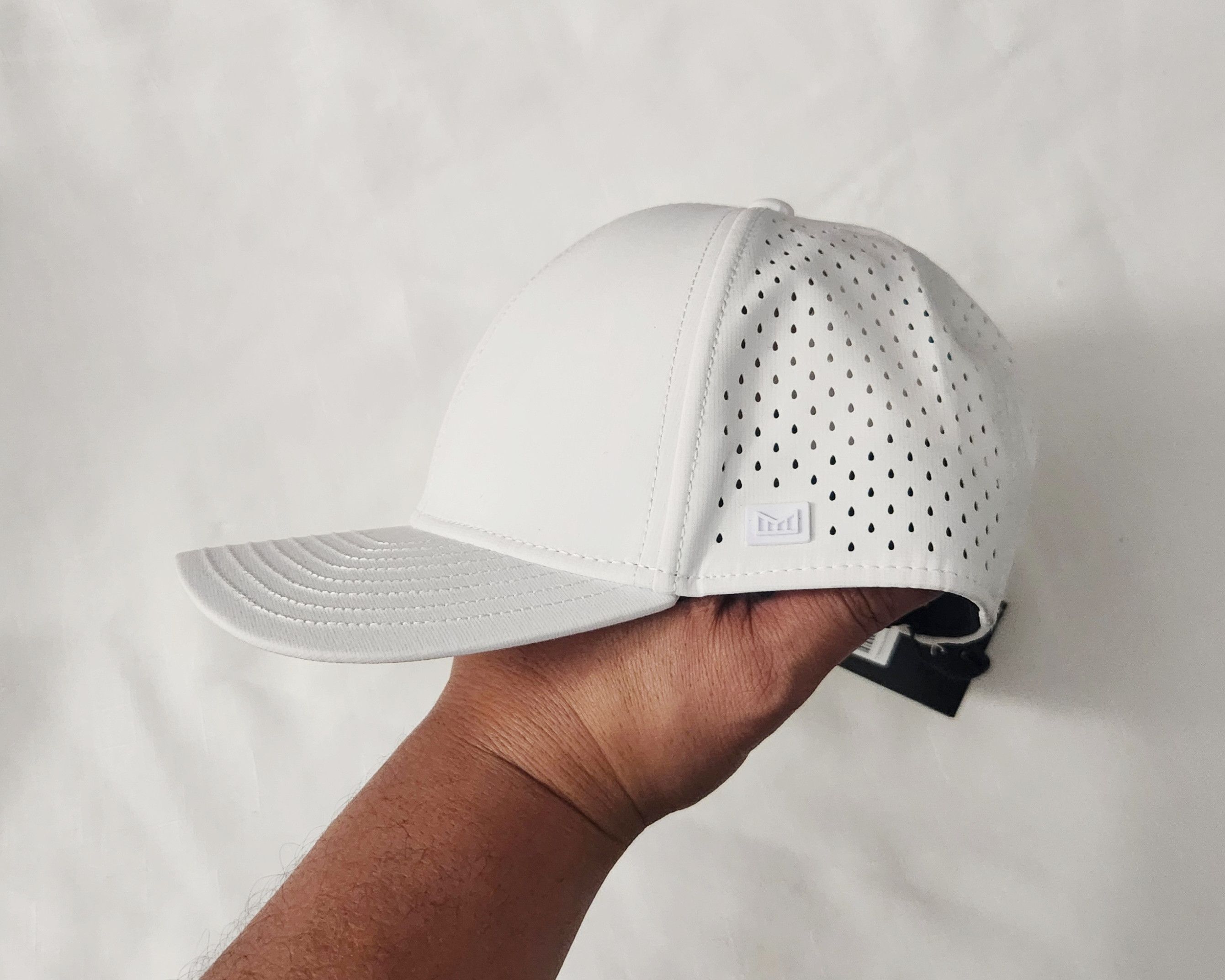 melin MELIN A-Game Hydro Small White Hat Snapback *Company logo Size ONE SIZE - 3 Thumbnail