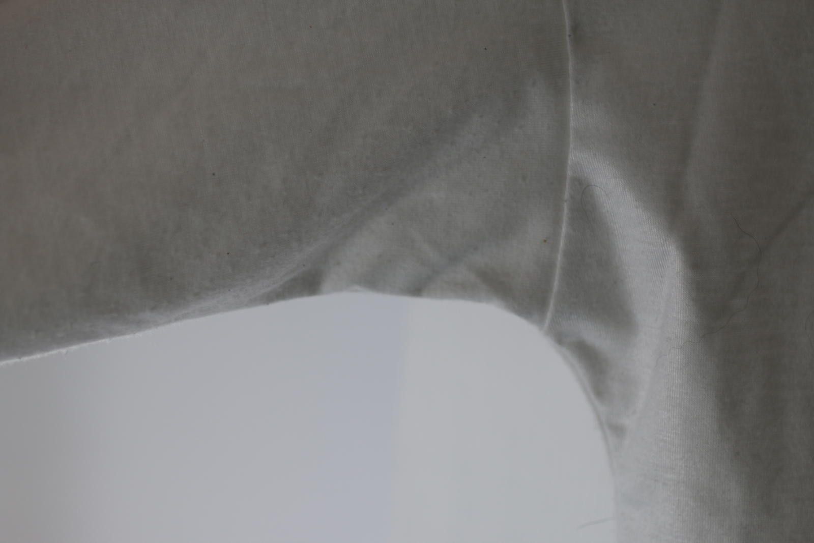 Shein Racing Graphic T-Shirt White Drift Car Print Size S SHEIN Size US S / EU 44-46 / 1 - 7 Thumbnail