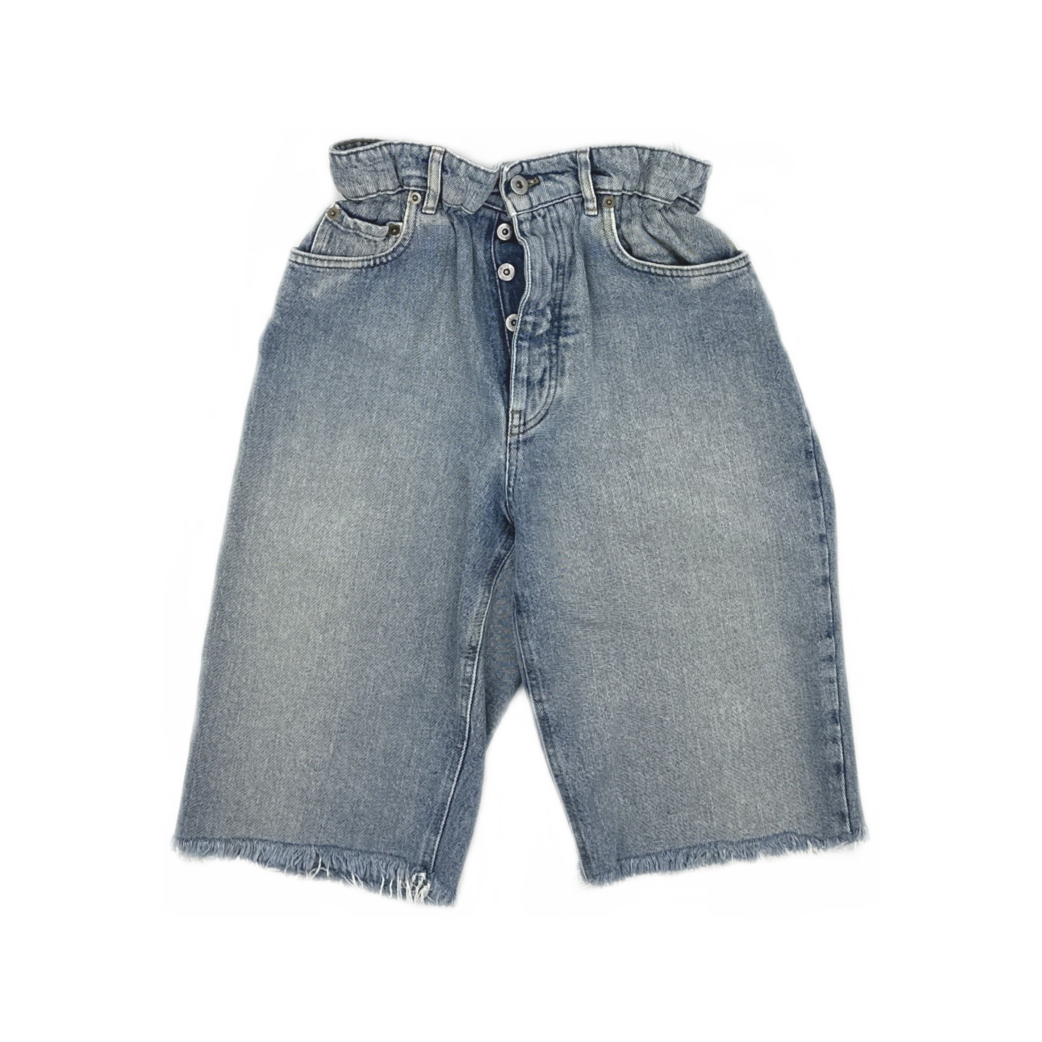 Miu Miu Miu Miu Logo Patch Denim Shorts Size 27 Size 27" / US 4 / IT 40 - 1 Thumbnail