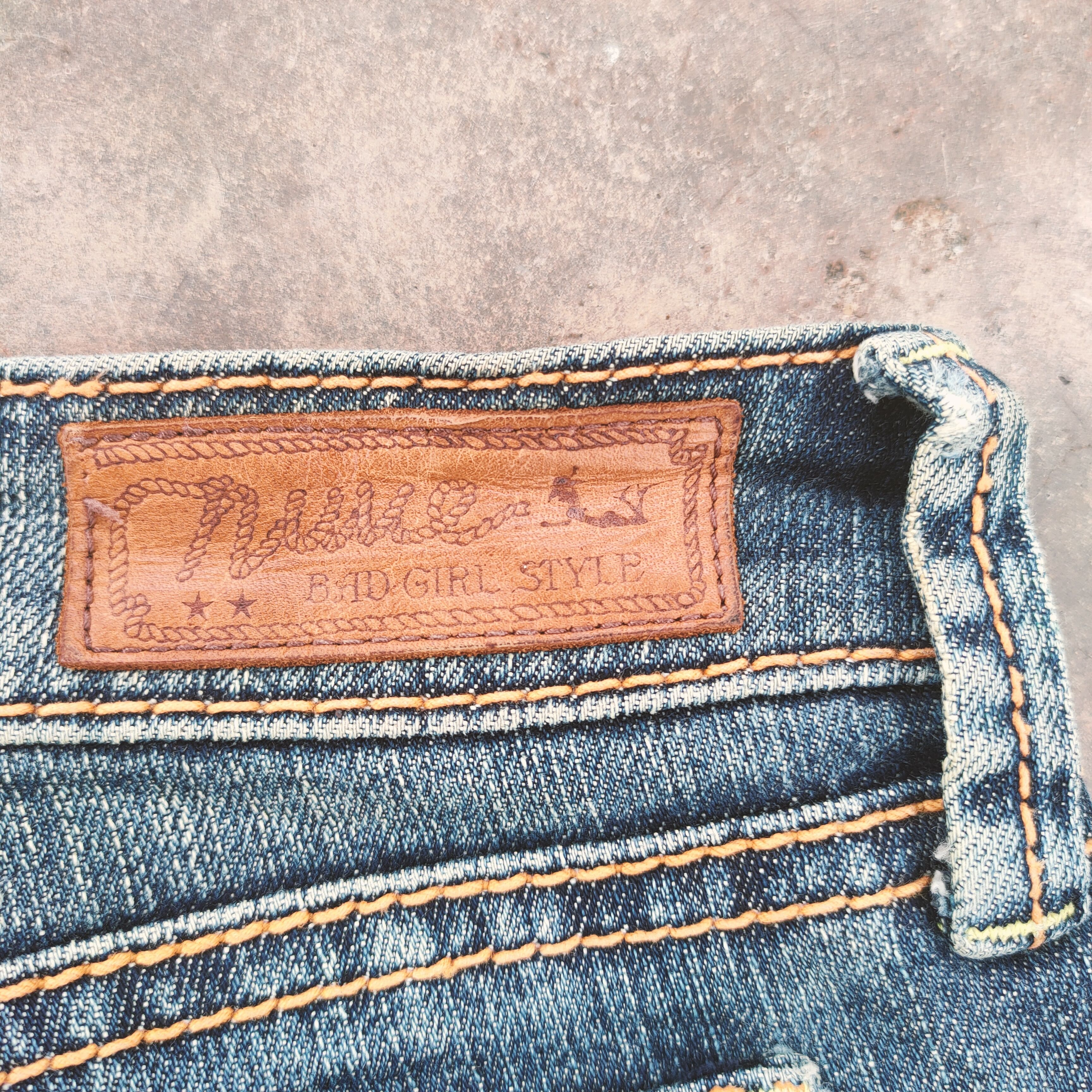 Japanese Brand NUVE FLARE FADED JEANS DENIM PANTS Size US 30 / EU 46 - 14 Thumbnail