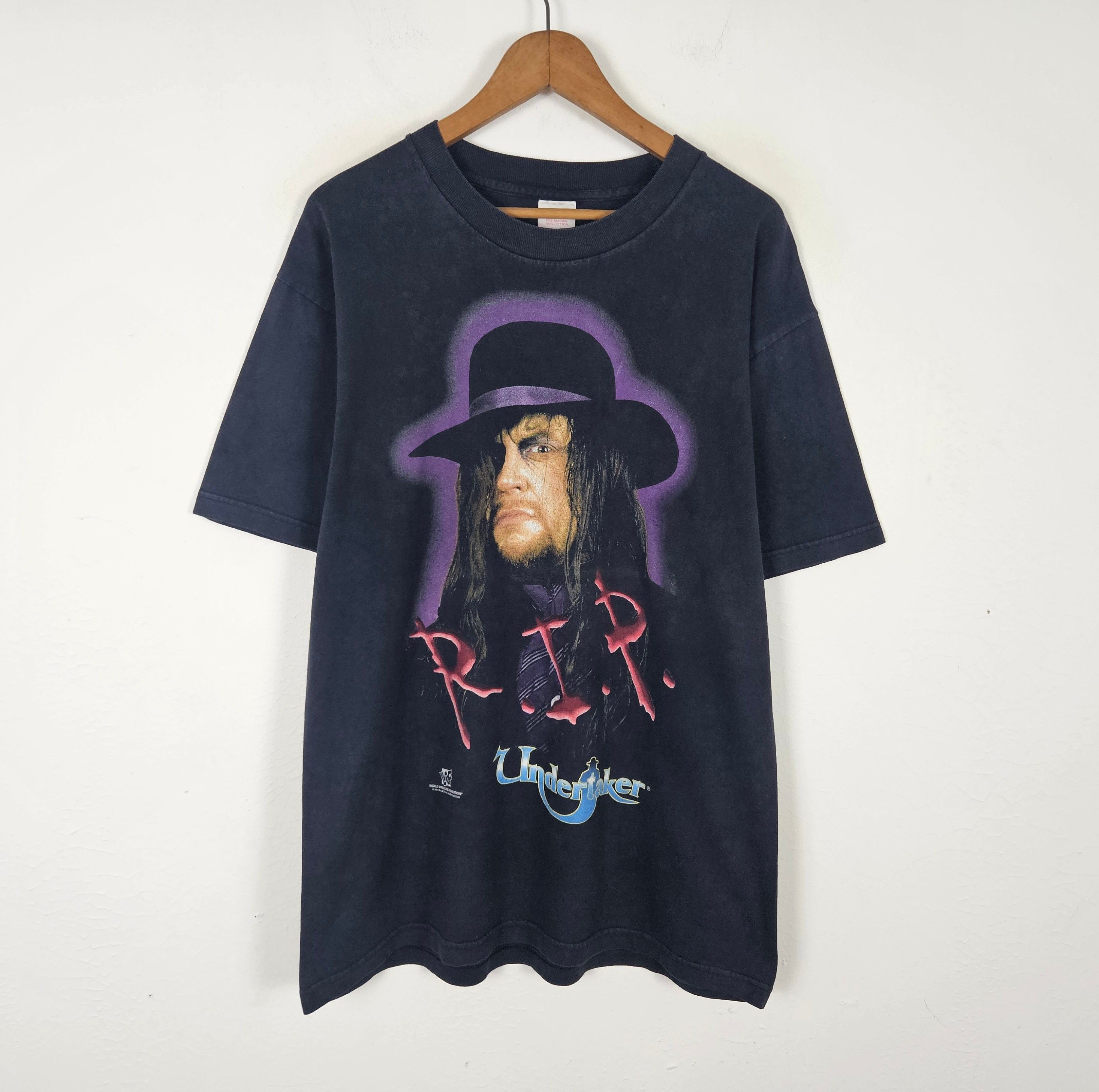 Vintage Vintage 1996 The Undertaker RIP Wrestling Tee Shirt Size US L / EU 52-54 / 3 - 2 Thumbnail