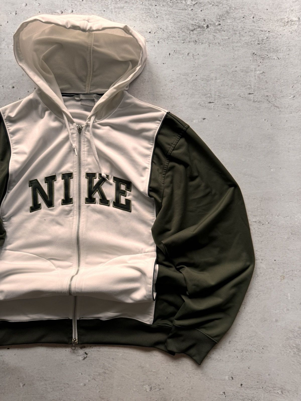 Nike × Vintage NIKE VINTAGE CENTER LOGO OVERSIZE BOXY ZIP HOODIE Size US L / EU 52-54 / 3 - 3 Thumbnail