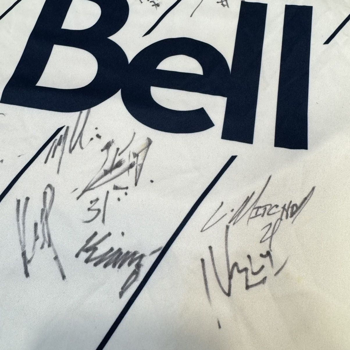 Adidas × Signatures Vancouver Whitecaps 13/14 player issue team squad signed Size US S / EU 44-46 / 1 - 6 Thumbnail