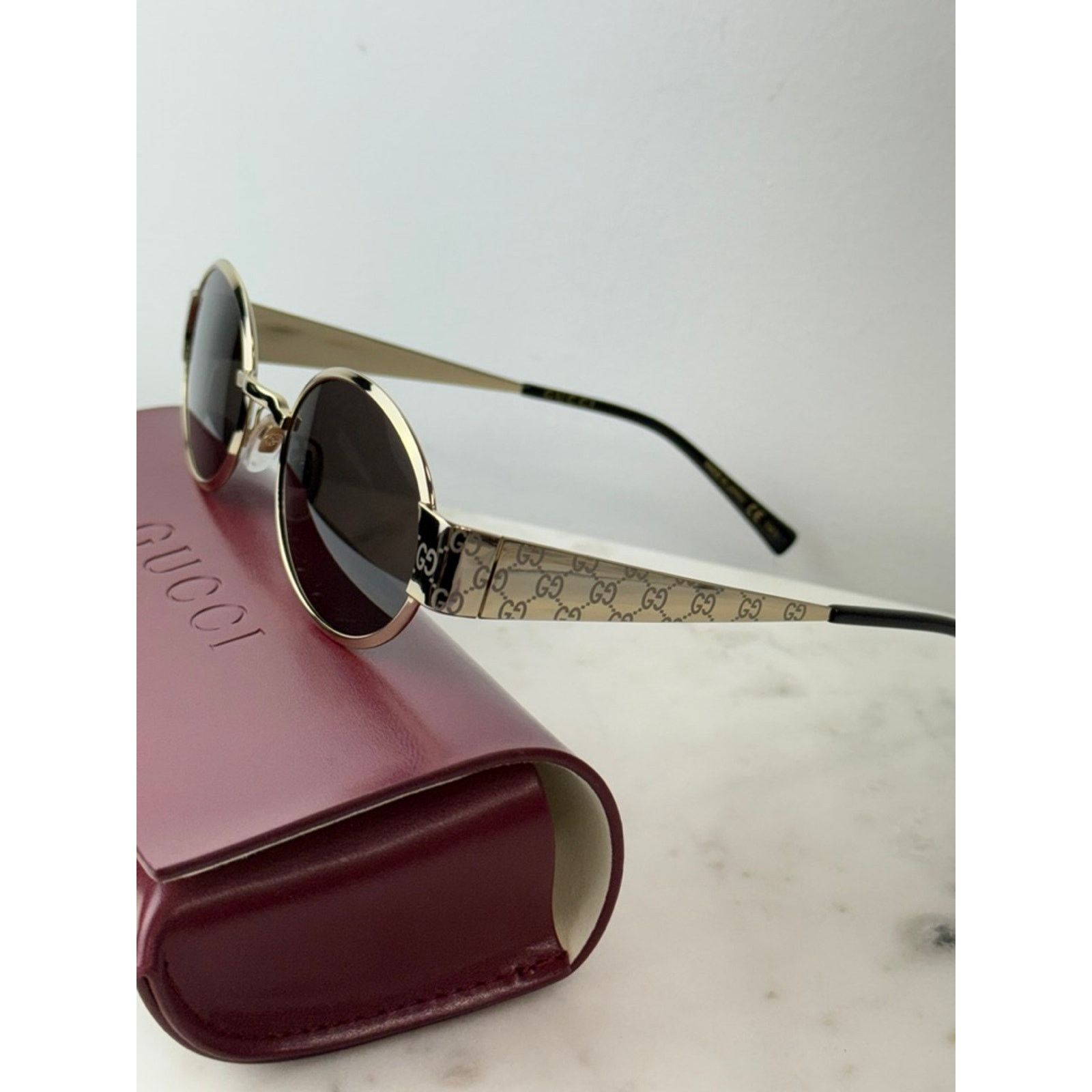 NEW Gucci GG1854S Gold Metal Round Logo Sunglasses $610  display picture 3