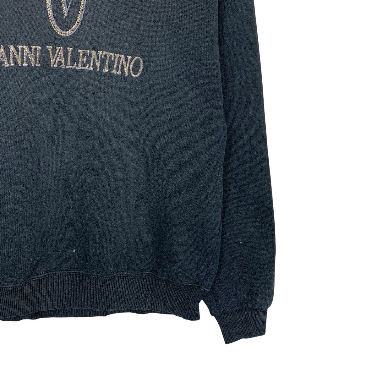 Gianni Valentino 90’s GIANNI VALENTINO Faded Black Sweatshirt #3569-C163 Size US M / EU 48-50 / 2 - 6 Thumbnail