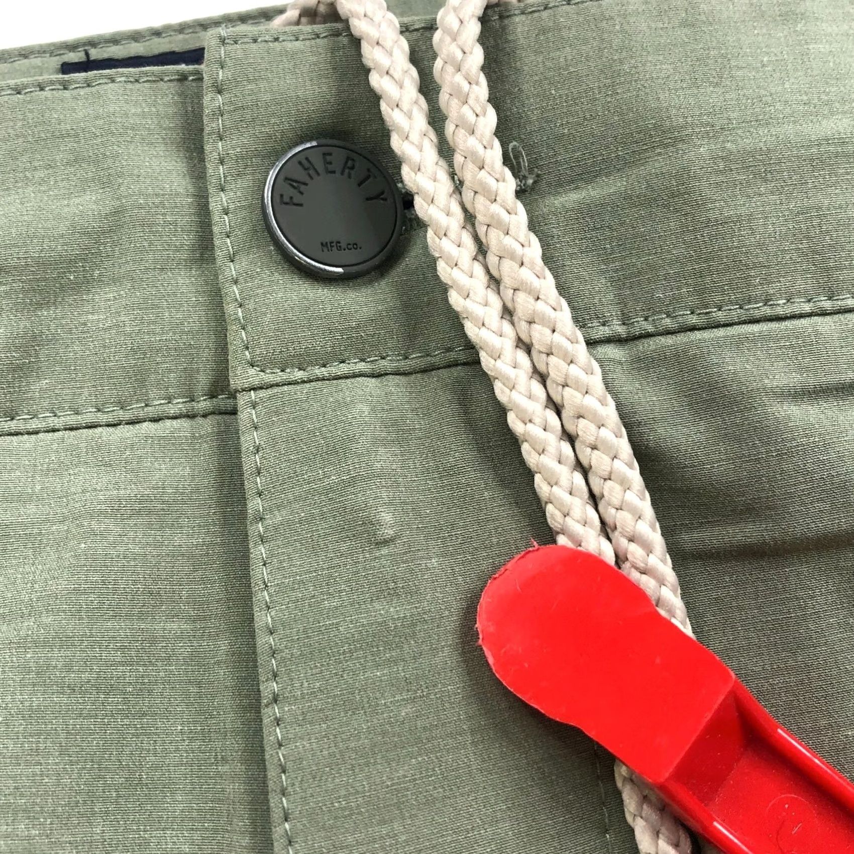 Faherty Faherty All Day Shorts 42 Stretch Flat Front Chino Green MSC0012 Men's 90s American Casual Belt Loops Zip Regular Mid Rise Knit Polyester Spandex Size US 42 / EU 58 - 5 Thumbnail