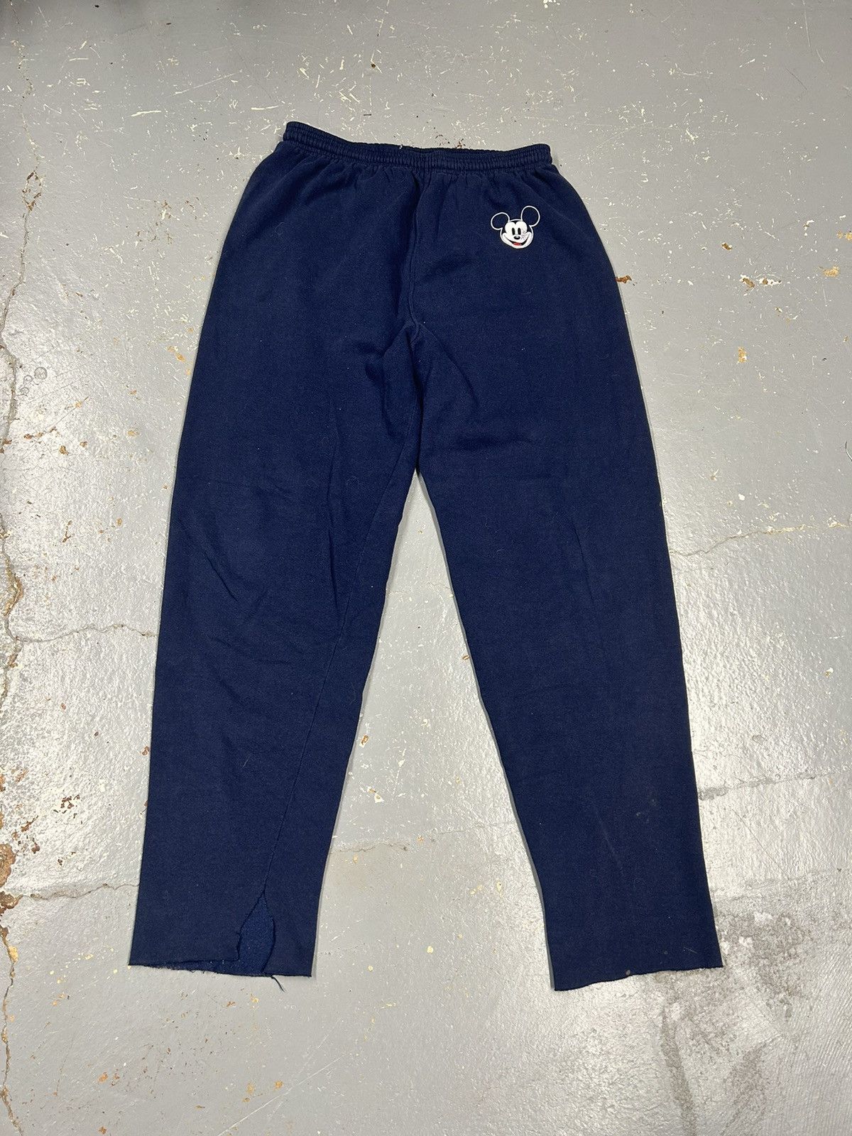 Disney × Mickey Mouse × Vintage Crazy Vintage 90s Navy Mickey Mouse Disney Sweatpants Size US 30 / EU 46 - 1 Thumbnail