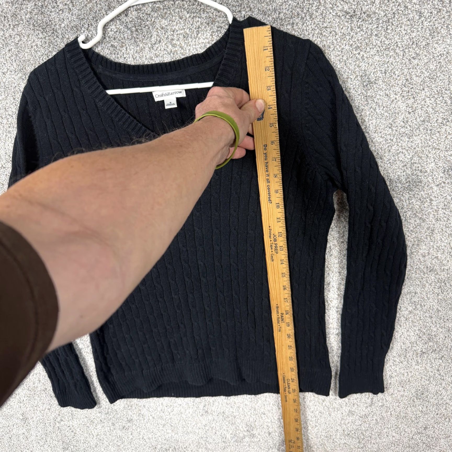 Croft & Barrow Croft & Barrow Sweater Womens S Black Knit V-Neck Preppy Gothic Layering Knit Size S / US 4 / IT 40 - 2 Thumbnail