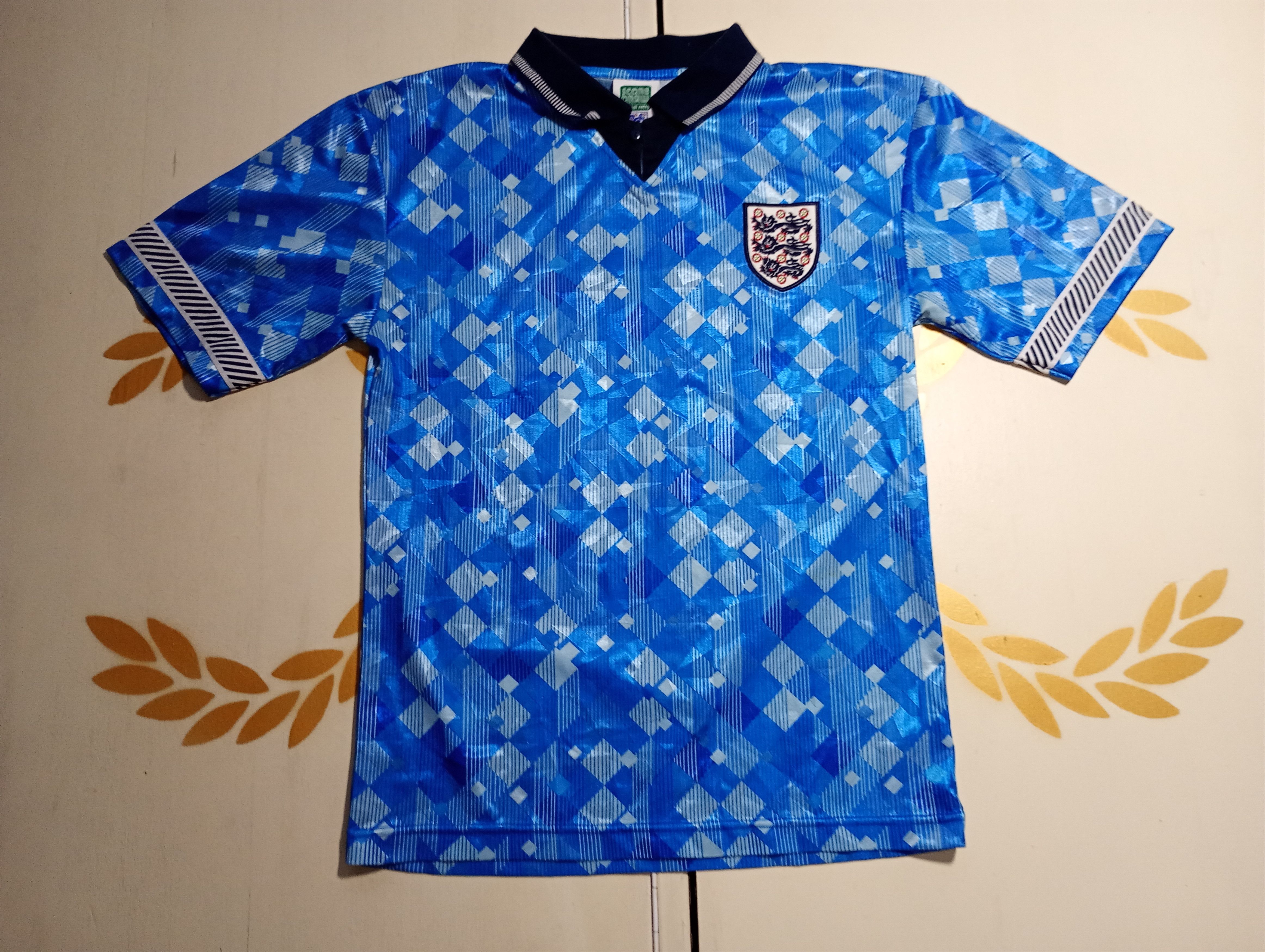 Vintage Score Draw England 1990 World Cup Third Shirt Size US S / EU 44-46 / 1 - 1 Thumbnail