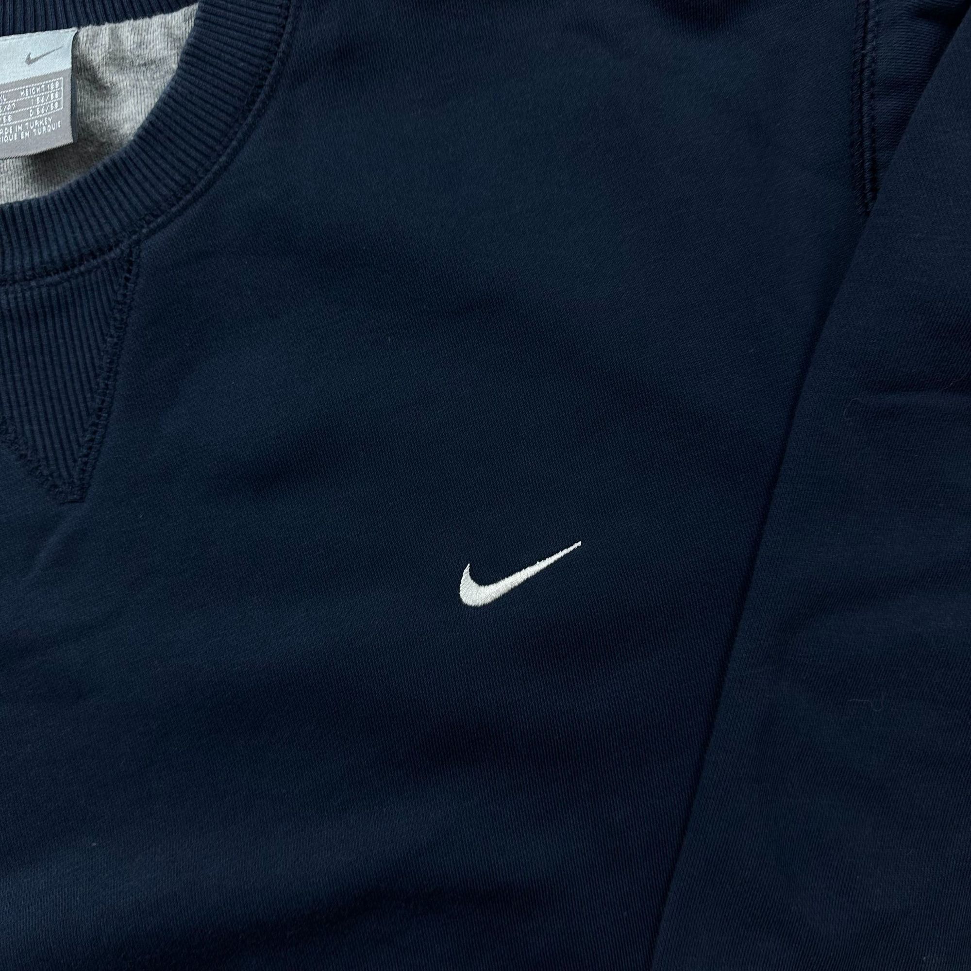 Nike Nike Vintage 2000s Navy Blue Basic Crewneck Sweatshirt Size Size US XL / EU 56 / 4 - 2 Thumbnail