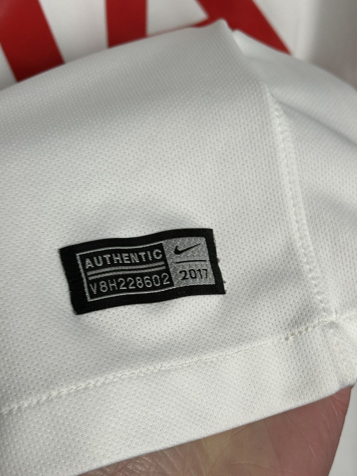 Nike Tottenham Hotspur 17/18 Home Football Jersey Size US S / EU 44-46 / 1 - 4 Thumbnail