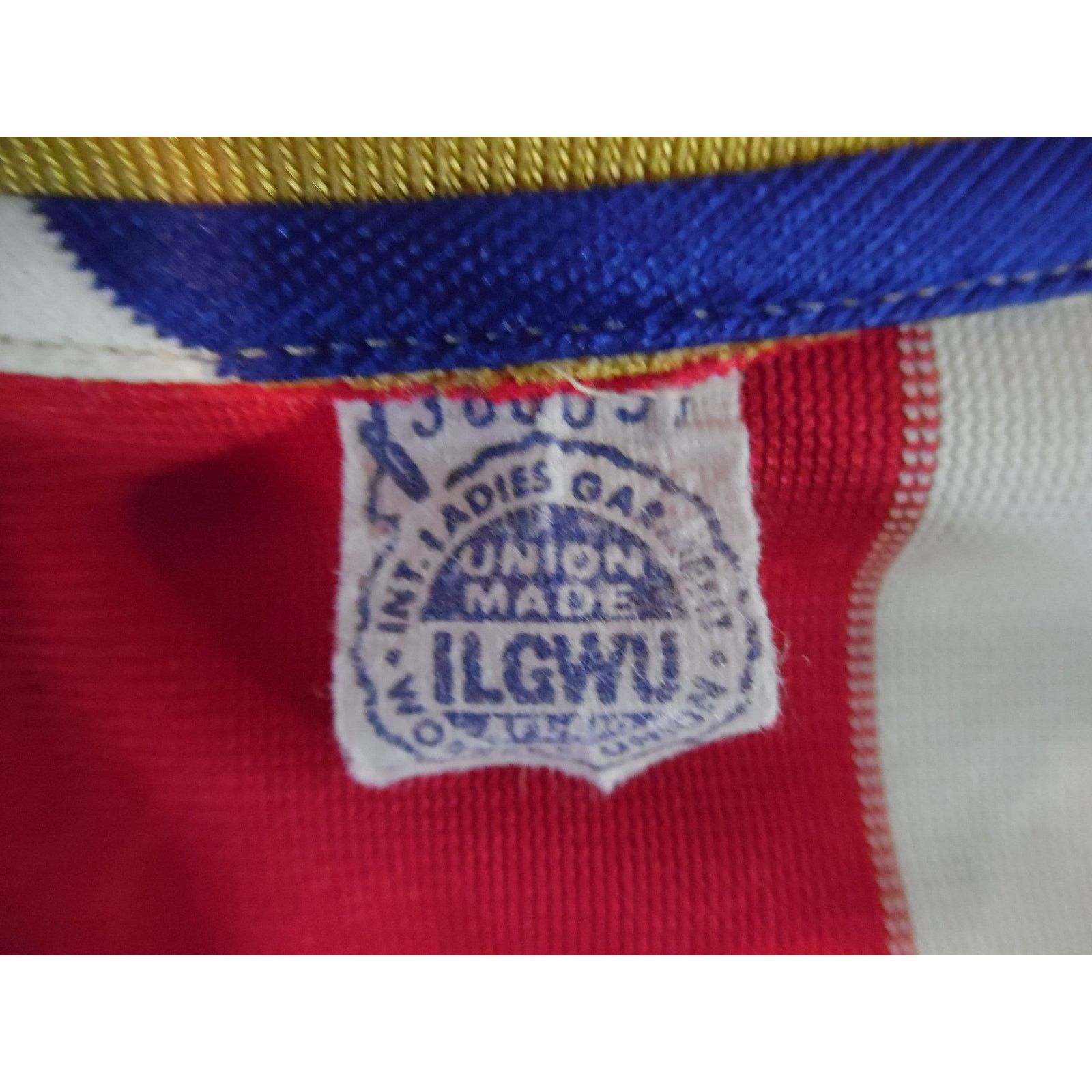Other 1960s Union Made Womens Shirt, Collared Button up, Sz M-L? Size M / US 6-8 / IT 42-44 - 3 Thumbnail