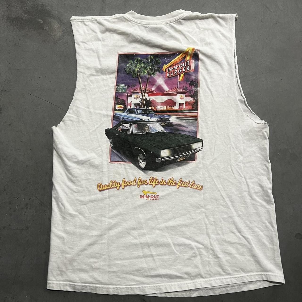 Vintage Vintage Y2K/2000s 2003 IN-N-Out Burger Tank Top! Size US L / EU 52-54 / 3 - 1 Thumbnail