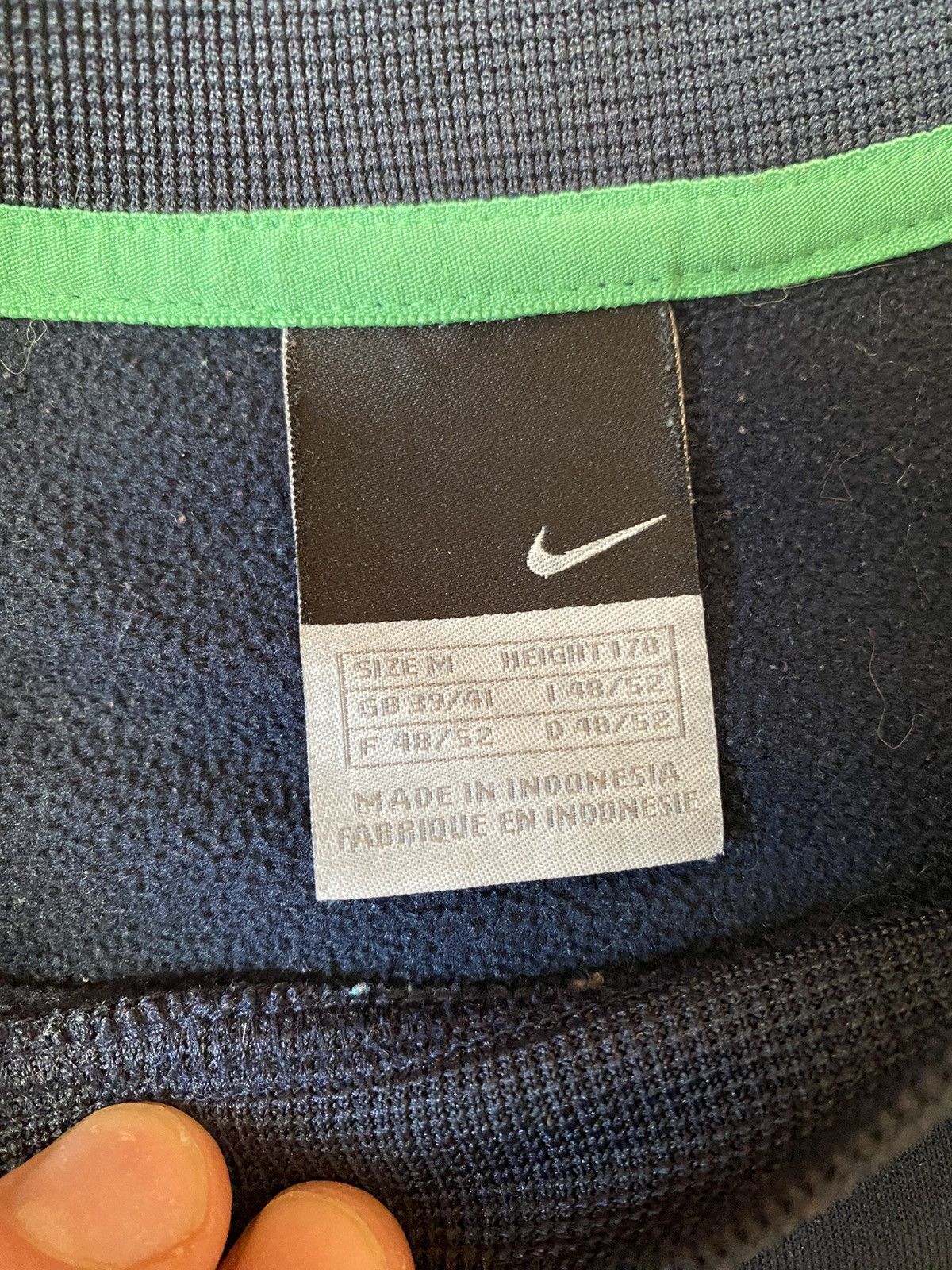 Nike Vintage Nike Distressed hoodie Size US M / EU 48-50 / 2 - 5 Thumbnail
