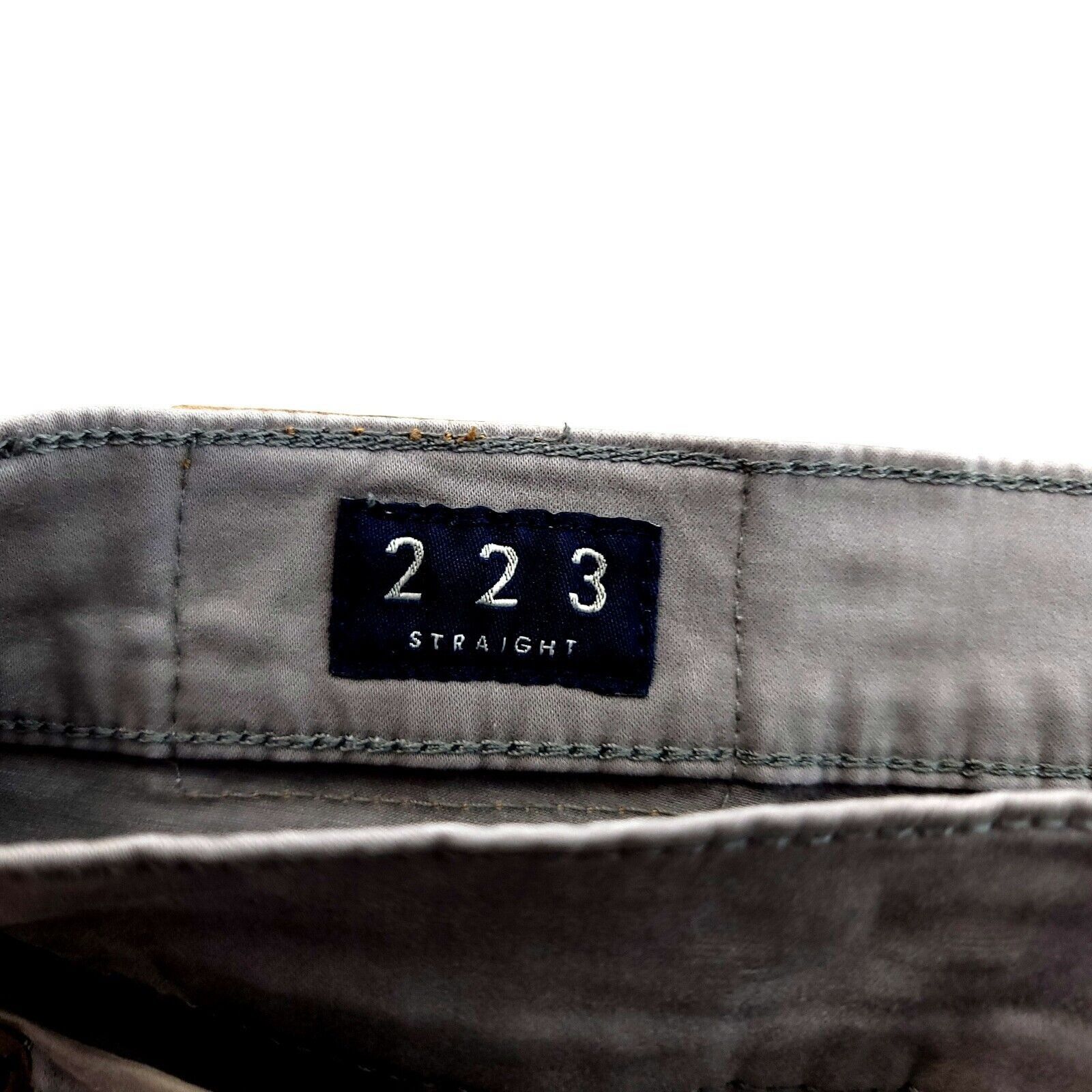Lucky Brand DAMAGED Lucky Brand 223 Straight Beige Cotton Mid Rise Jeans Size US 36 / EU 52 - 12 Thumbnail