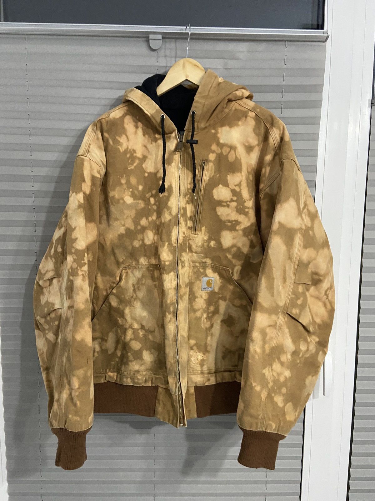 carhartt vintage jacket destroyed