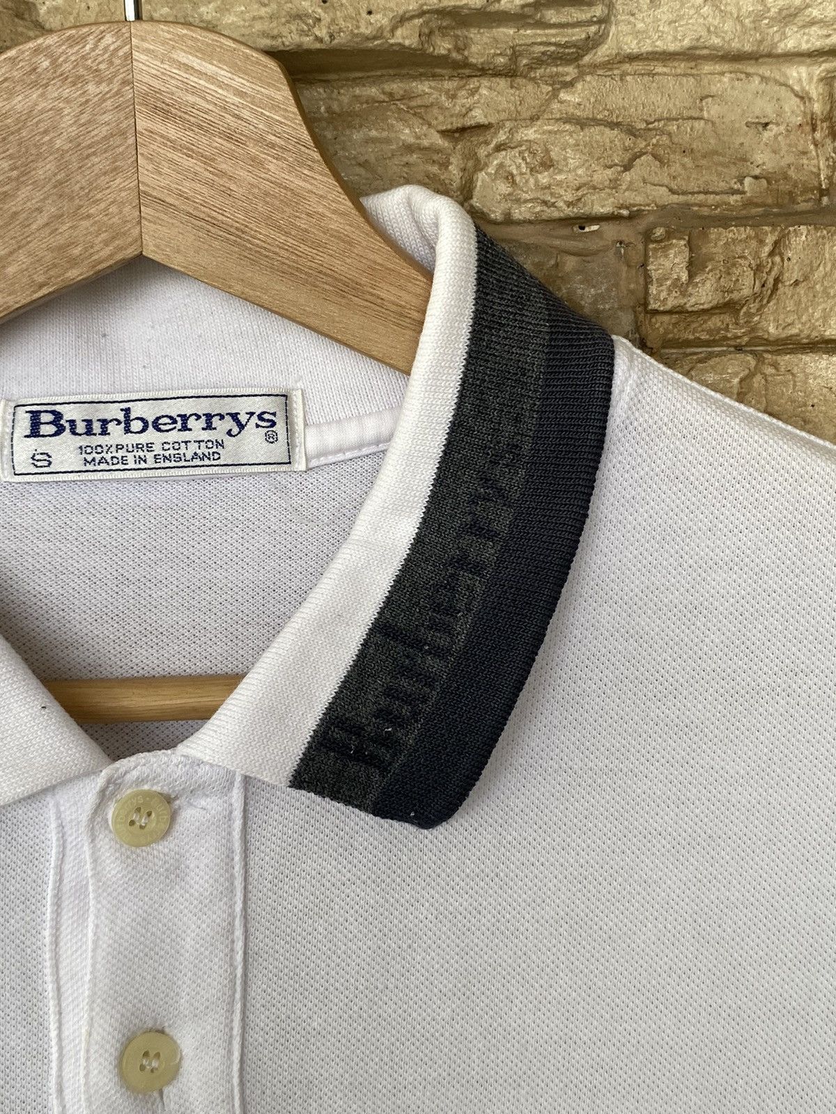 Burberry Vintage Burberry Made In England Polo Shirt Size US S / EU 44-46 / 1 - 5 Thumbnail