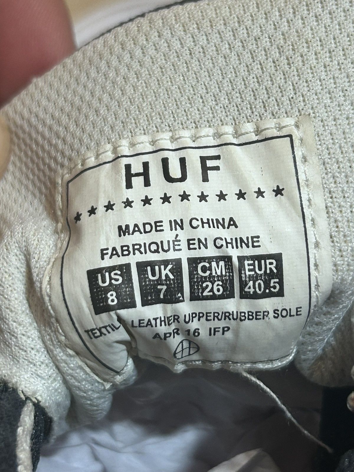 Huf HUF Classic Lo Ess Shoes Skate Sneakers Suede Size US 8 / EU 41 - 7 Thumbnail