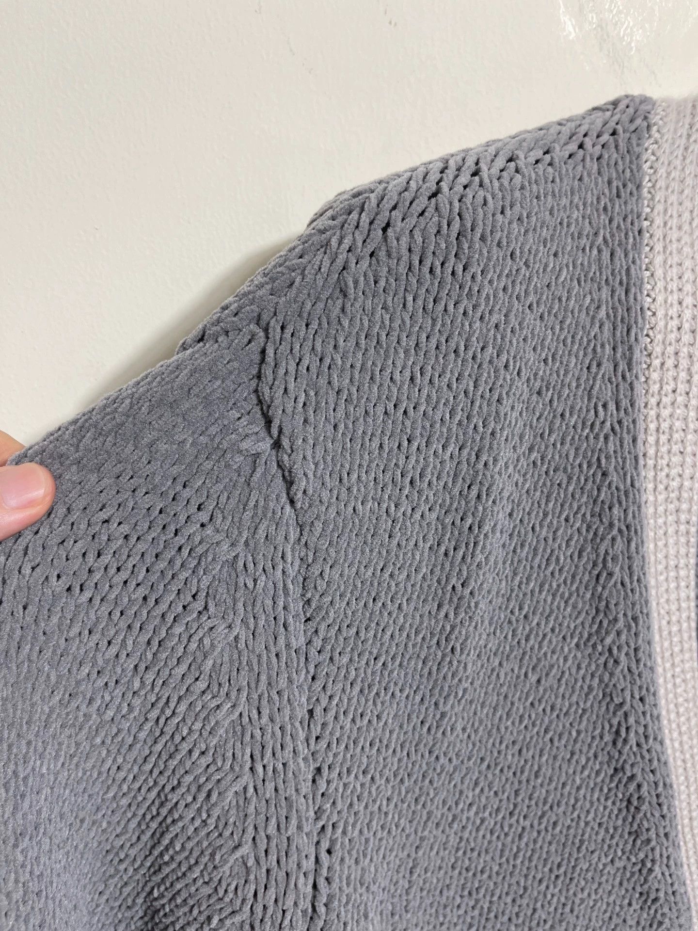Giorgio Armani Giorgio Armani Slim Light Gray Cardigan 46/48/52 Size US L / EU 52-54 / 3 - 4 Thumbnail