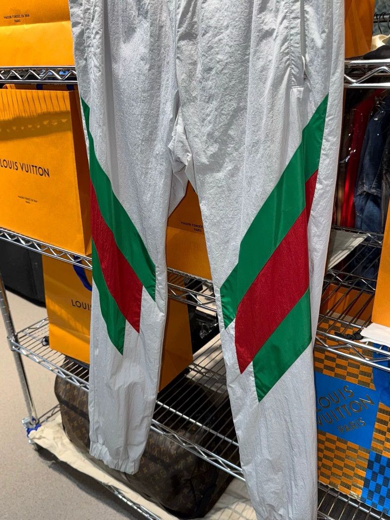 Gucci Gucci Red and green reflective sports pants Size US 32 / EU 48 - 3 Thumbnail