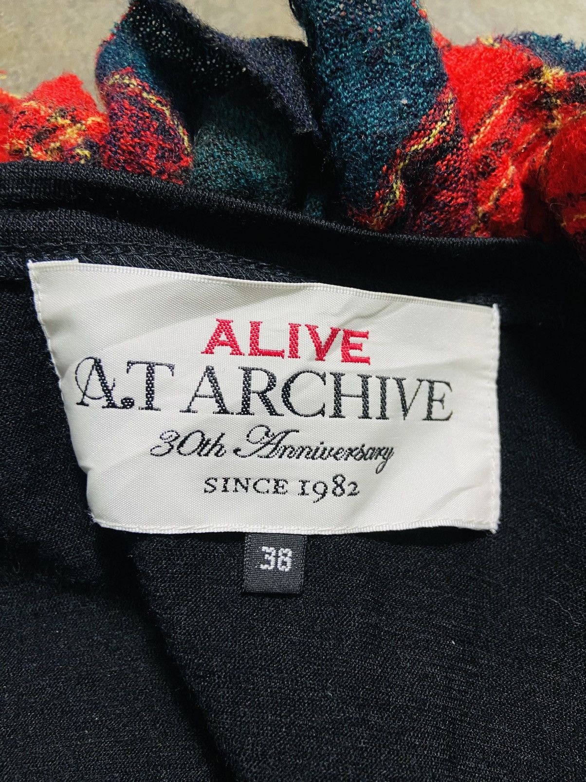 ATSURO TAYAMA Atsuro Tayama “Alive Archive” Plaid Ruffle Wool Cardigan Size S / US 4 / IT 40 - 6 Thumbnail