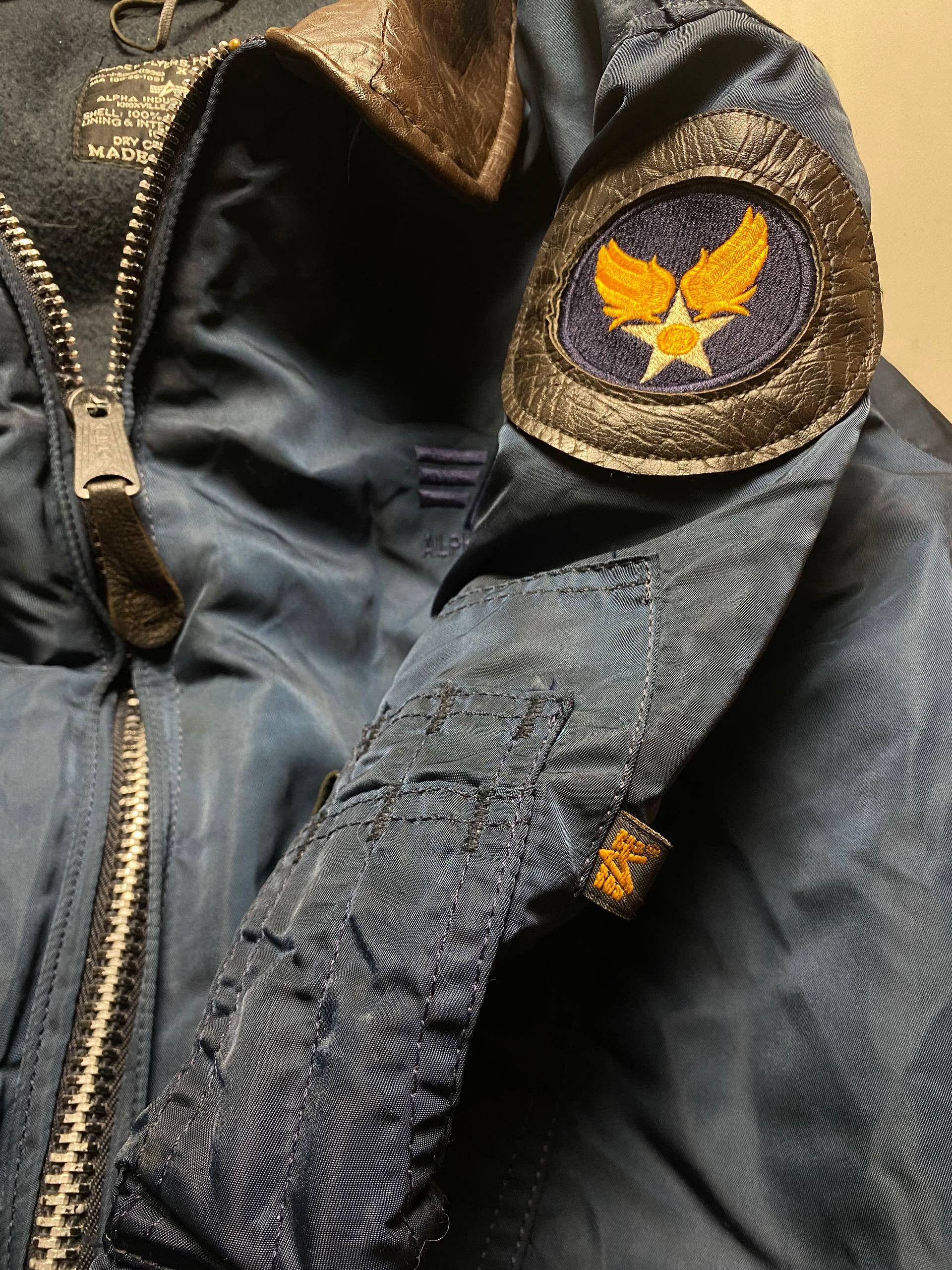 Alpha Industries Alpha Industries 90's American CWU-45/P flight jacket Size US XL / EU 56 / 4 - 8 Thumbnail
