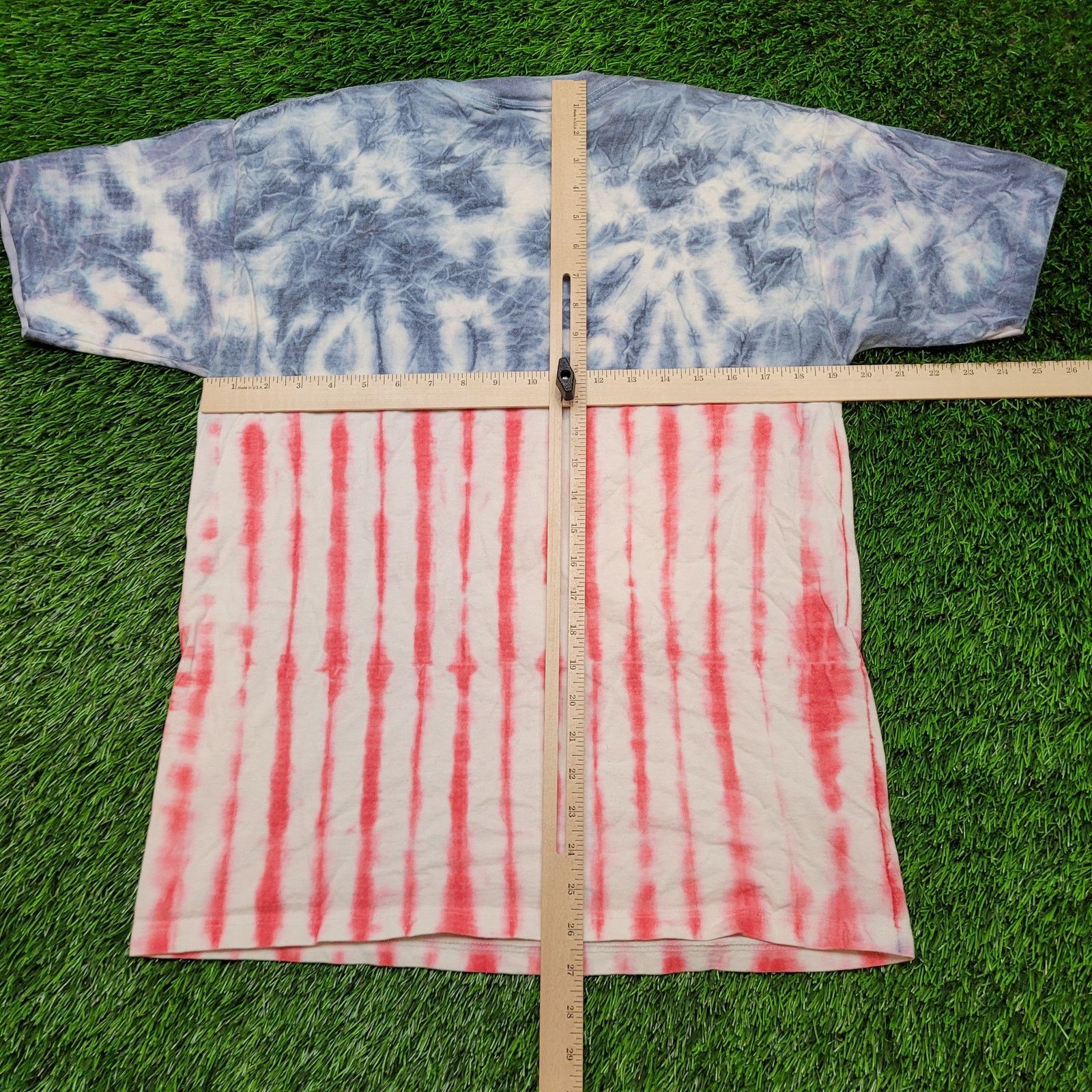 Disney VTG 90s Disney T-Shirt Men S / Women M Tie Dye American Flag Size US S / EU 44-46 / 1 - 7 Thumbnail