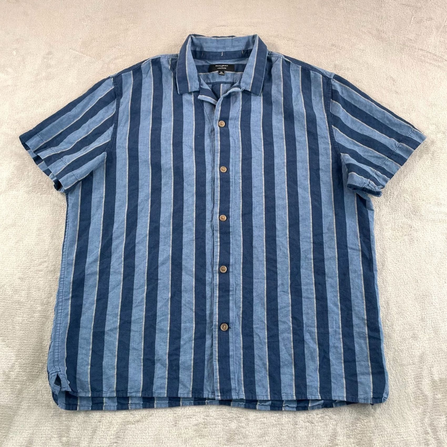 Banana Republic BANANA REPUBLIC Camp Shirt Men XL Blue Striped Linen Blend Loop Collar Vacation Shirt Size US XL / EU 56 / 4 - 3 Thumbnail