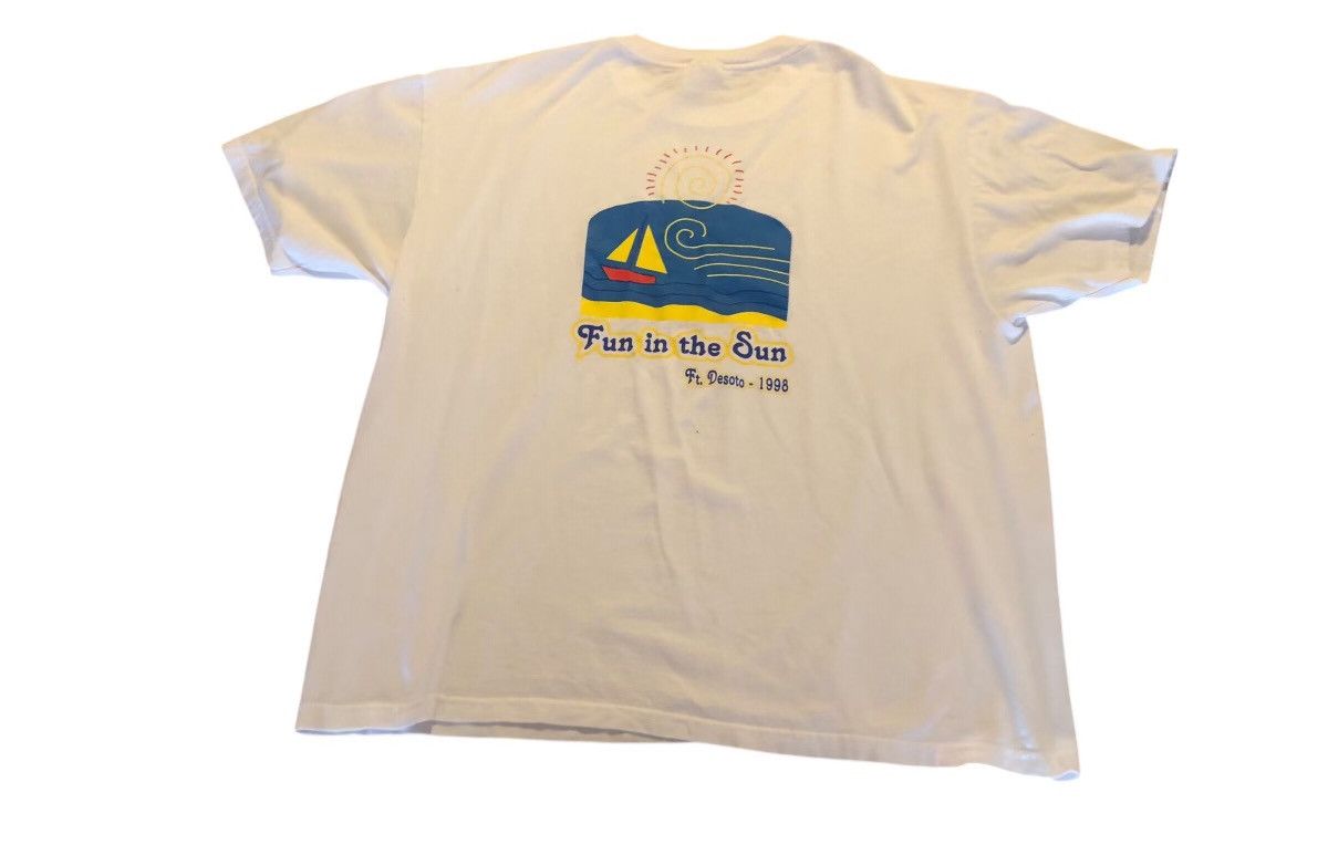 Vintage Vintage 90s “Fun in the Sun” T Shirt S/XL Size US XL / EU 56 / 4 - 1 Thumbnail