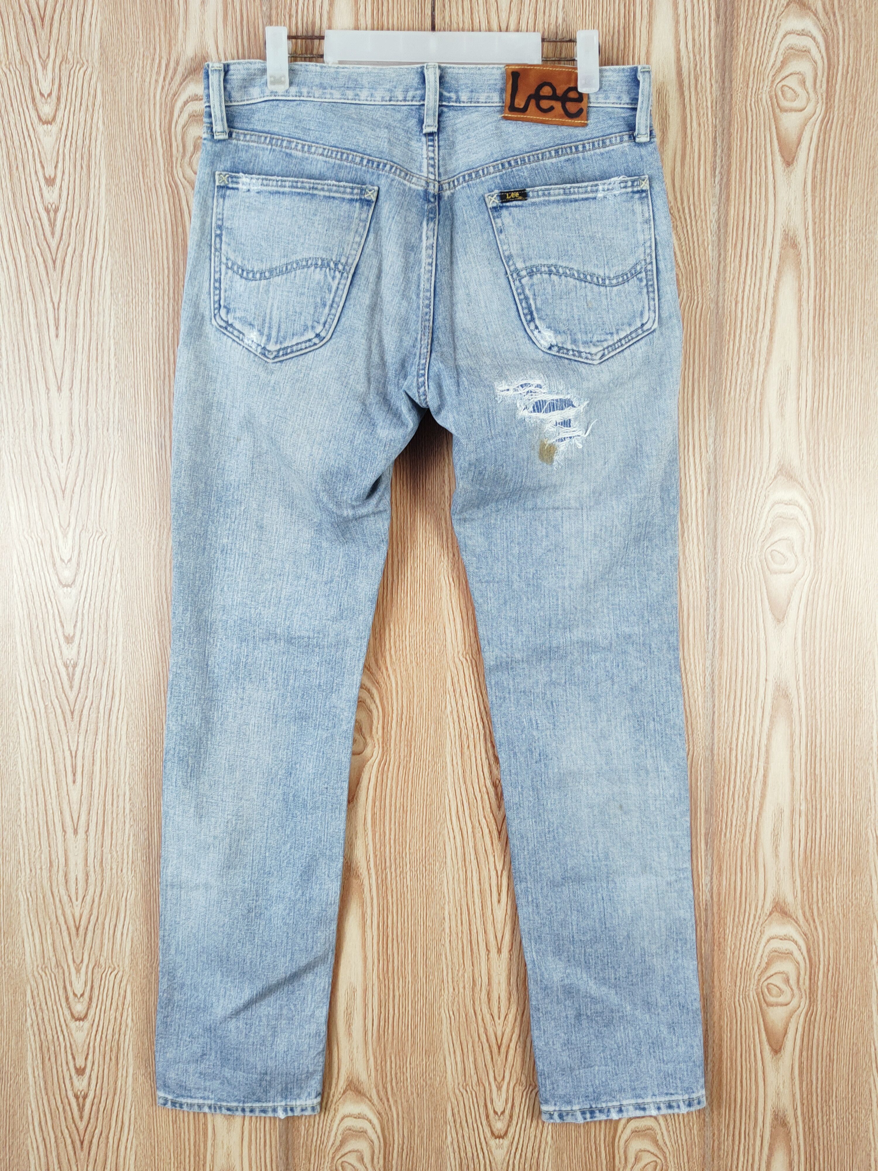 Japanese Brand Lee Blue Faded Distressed Ripped Jeans #W797 Size US 32 / EU 48 - 8 Thumbnail
