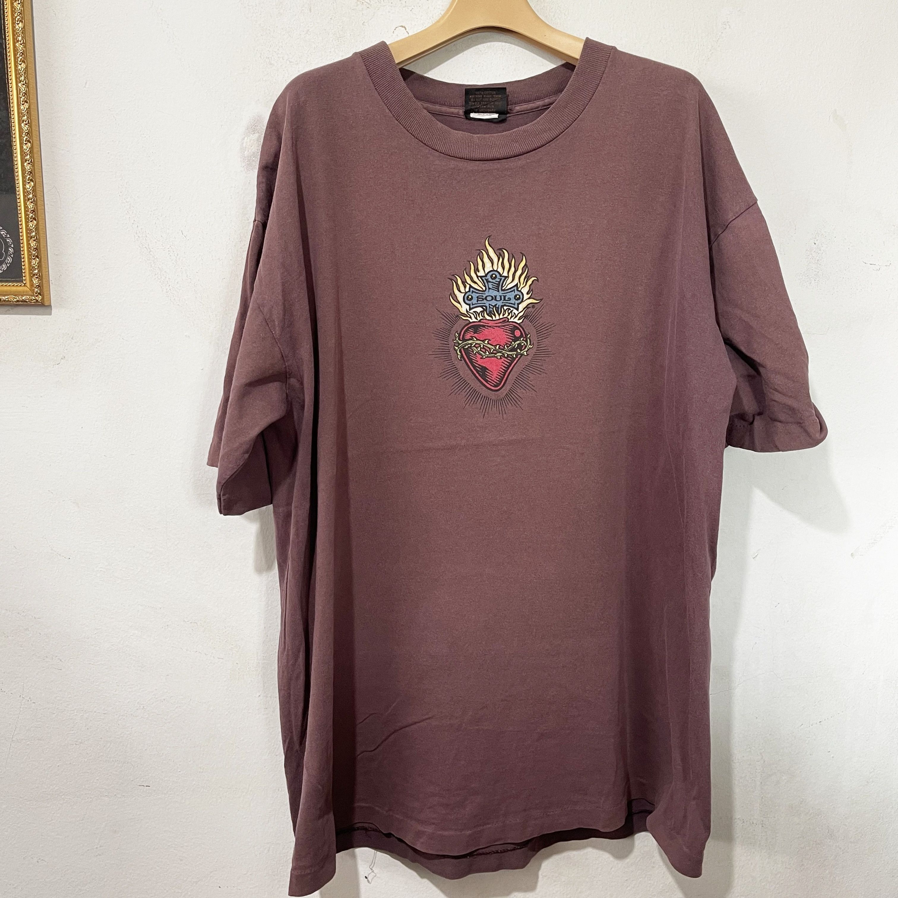 Vintage Vintage 90s SOUL Sacred Heart Flame T-Shirt Size US XL / EU 56 / 4 - 1 Thumbnail